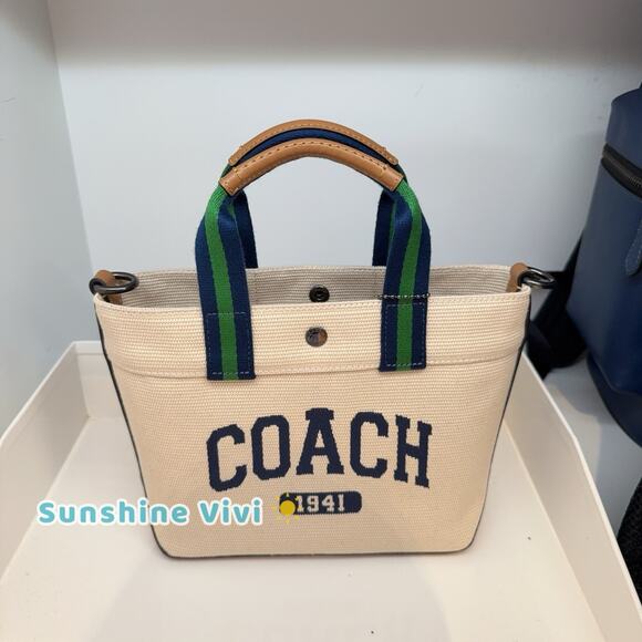 NWT Coach Tote Bag 20 With Coach Graphic CBK29 Black Antique Nickel/Natural - Picture 1 of 9